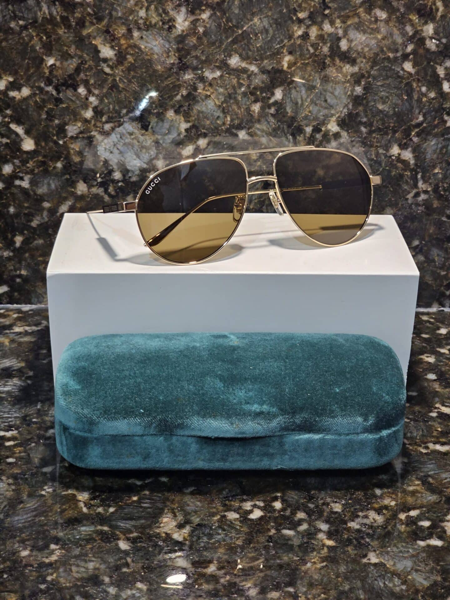 Lentes de sol GG1311S 004