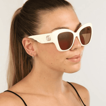 Lentes de sol GG0808S 002 Square Shape Crema Cafe