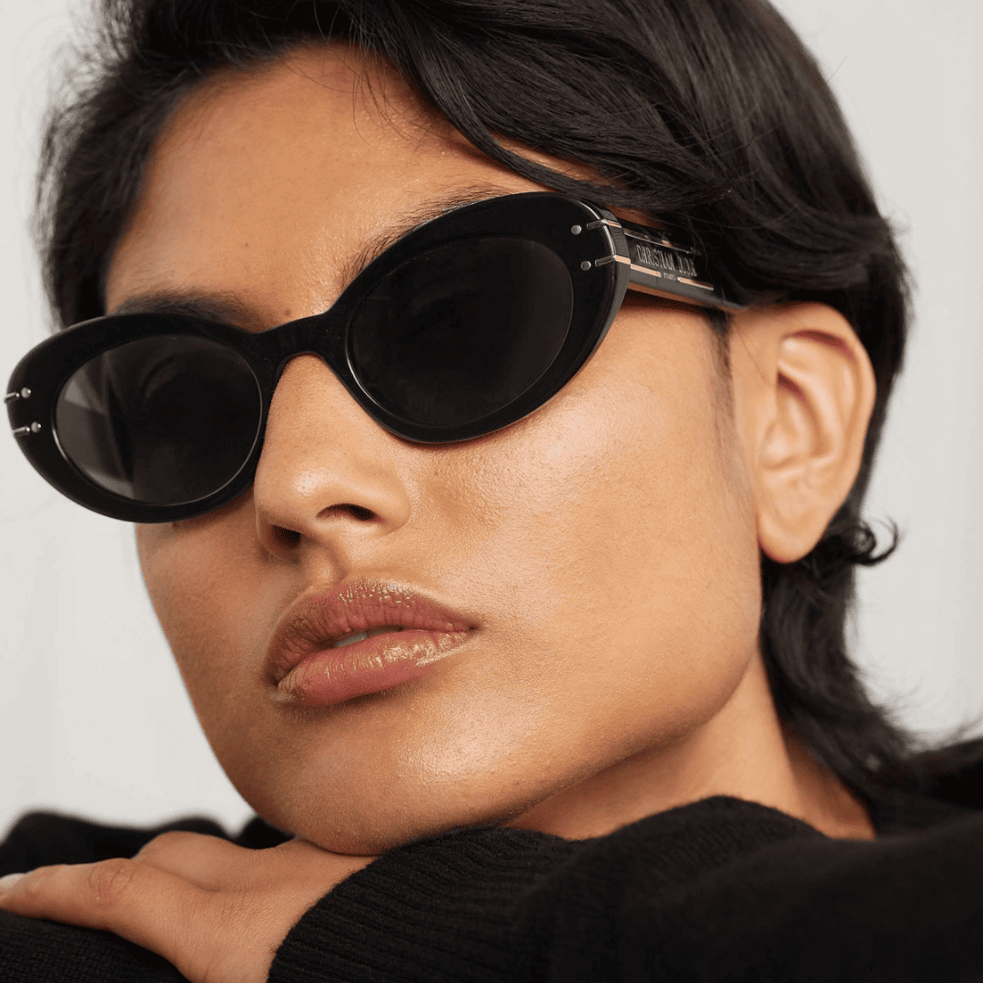 Lentes de sol Signature B3U 10B0 Oval Black Gold vista 2