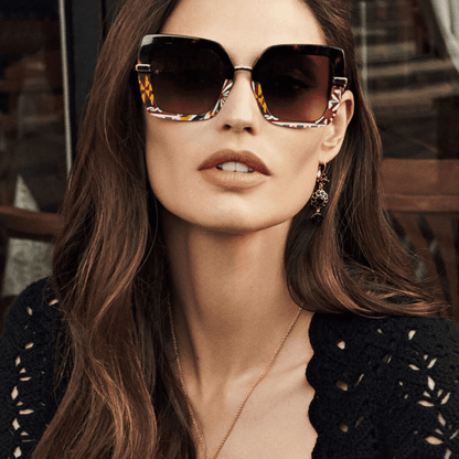 Lentes de sol DG4373 3278/13 Square Shape Cafe Rojo Dorado