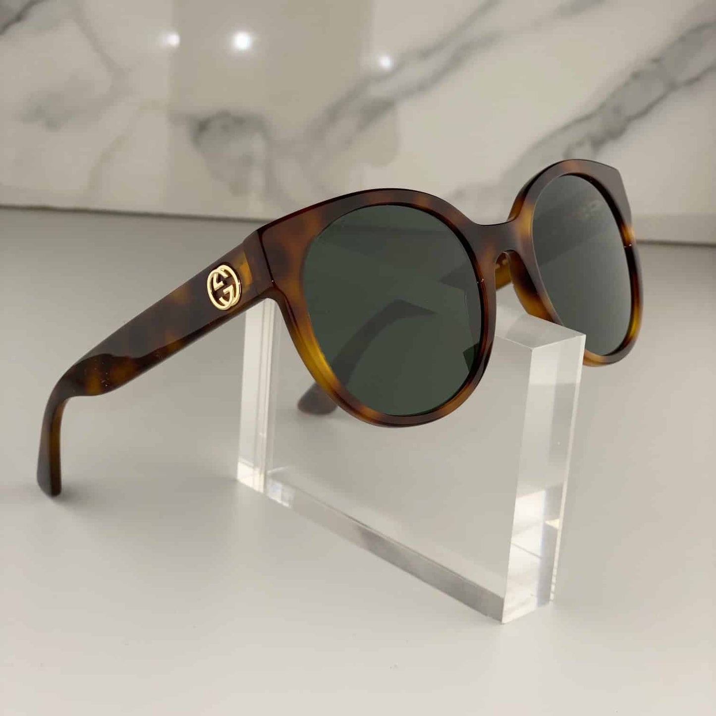 Lentes de sol GG0035S 011 Round Shape Cafe Gris Acetato